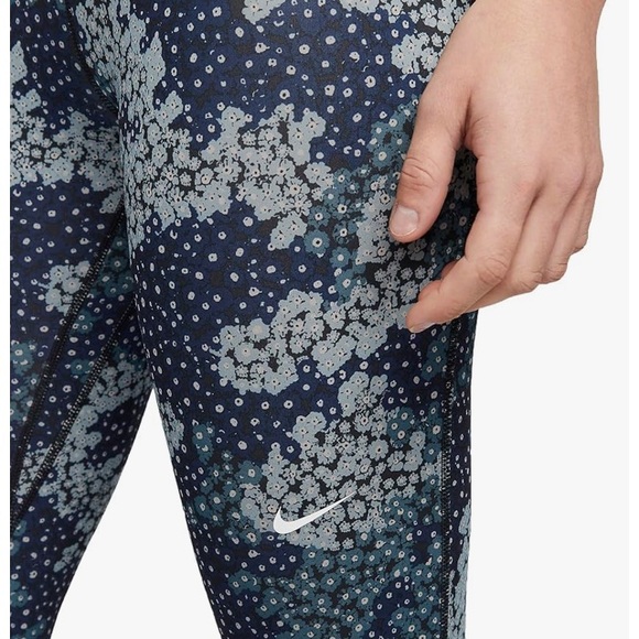 Nike Pro Floral Women's Printed Training Leggings - Picture 3 of 8